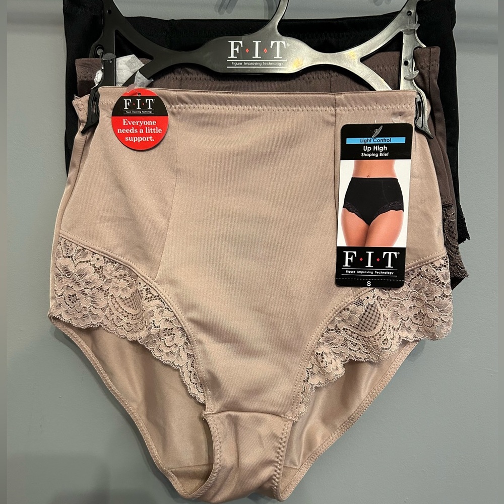 F.I.T (Figure Improving Technology) 3 Pair Light Control Shaping Panties, size S